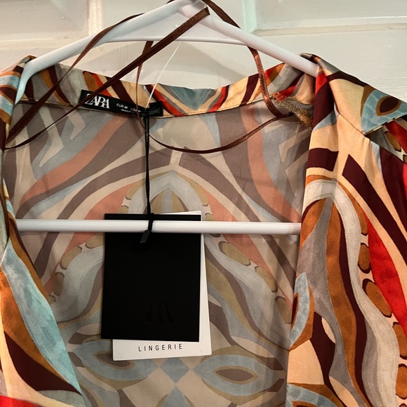 Zara top - Picture 2 of 3